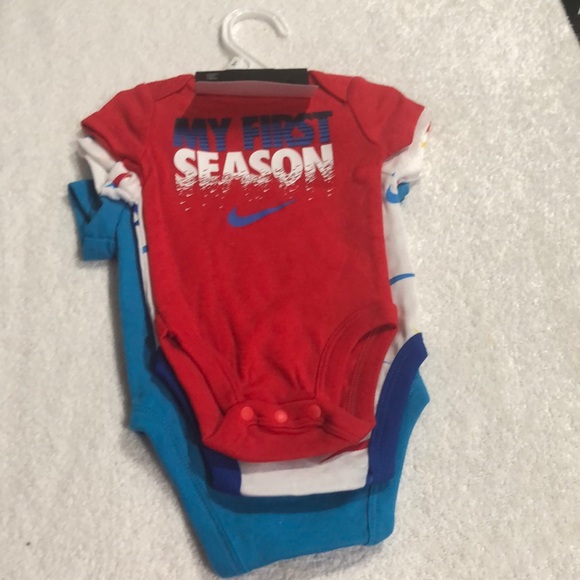 Red and Blue Nike Baby Onesie Set - Picture 1 of 8